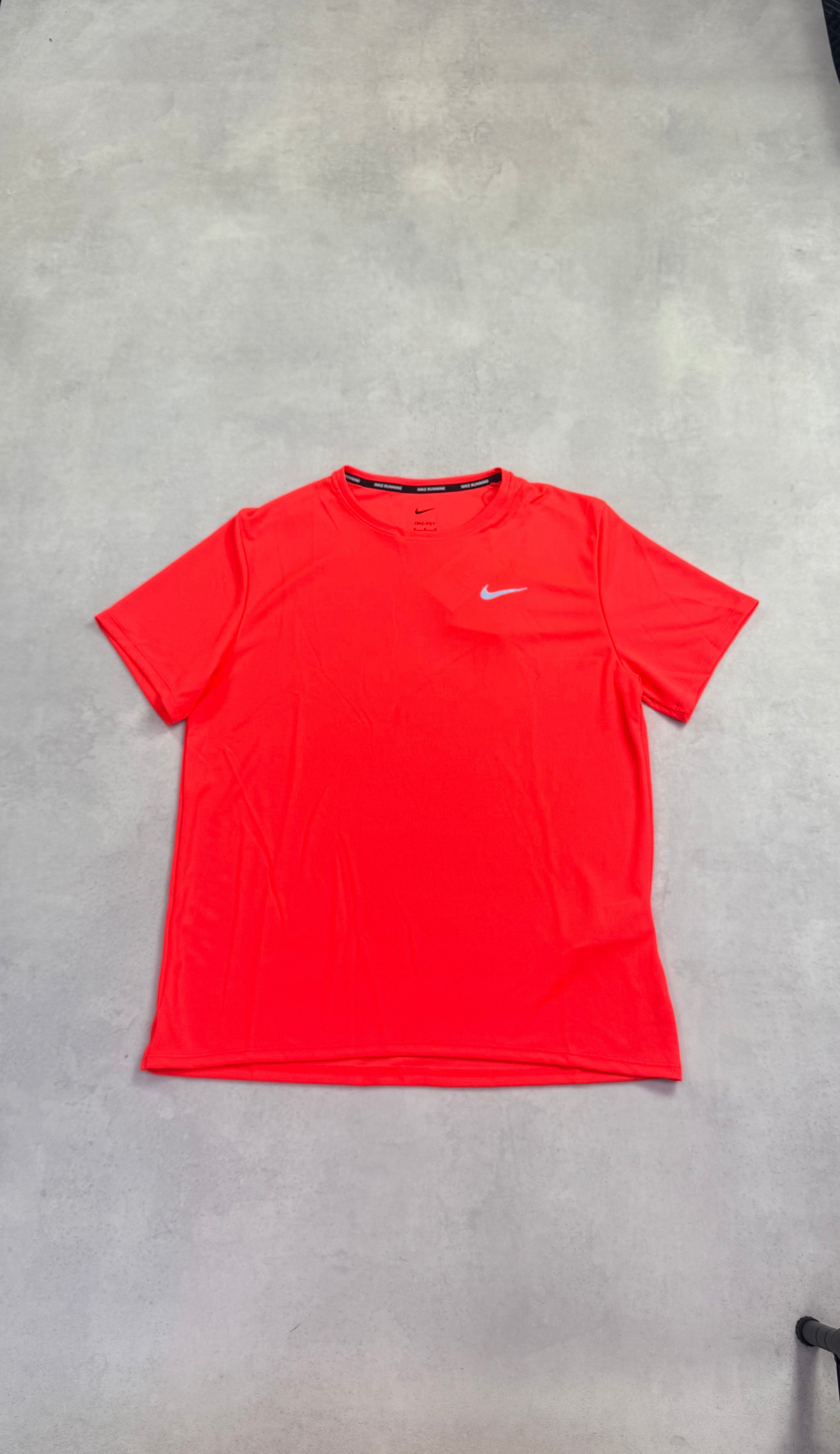 Nike Miler T-shirt Bright Crimson