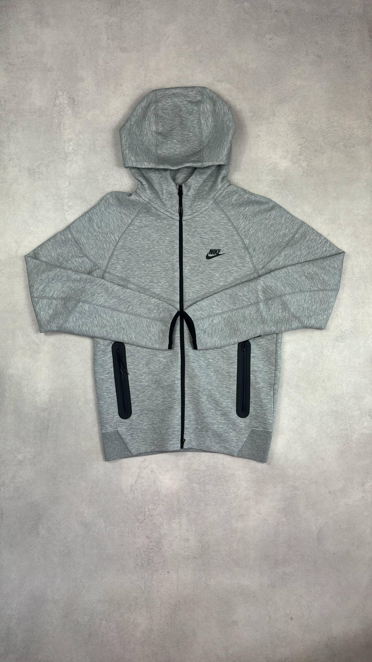 Nike Tech Fleece Hoodie Grey