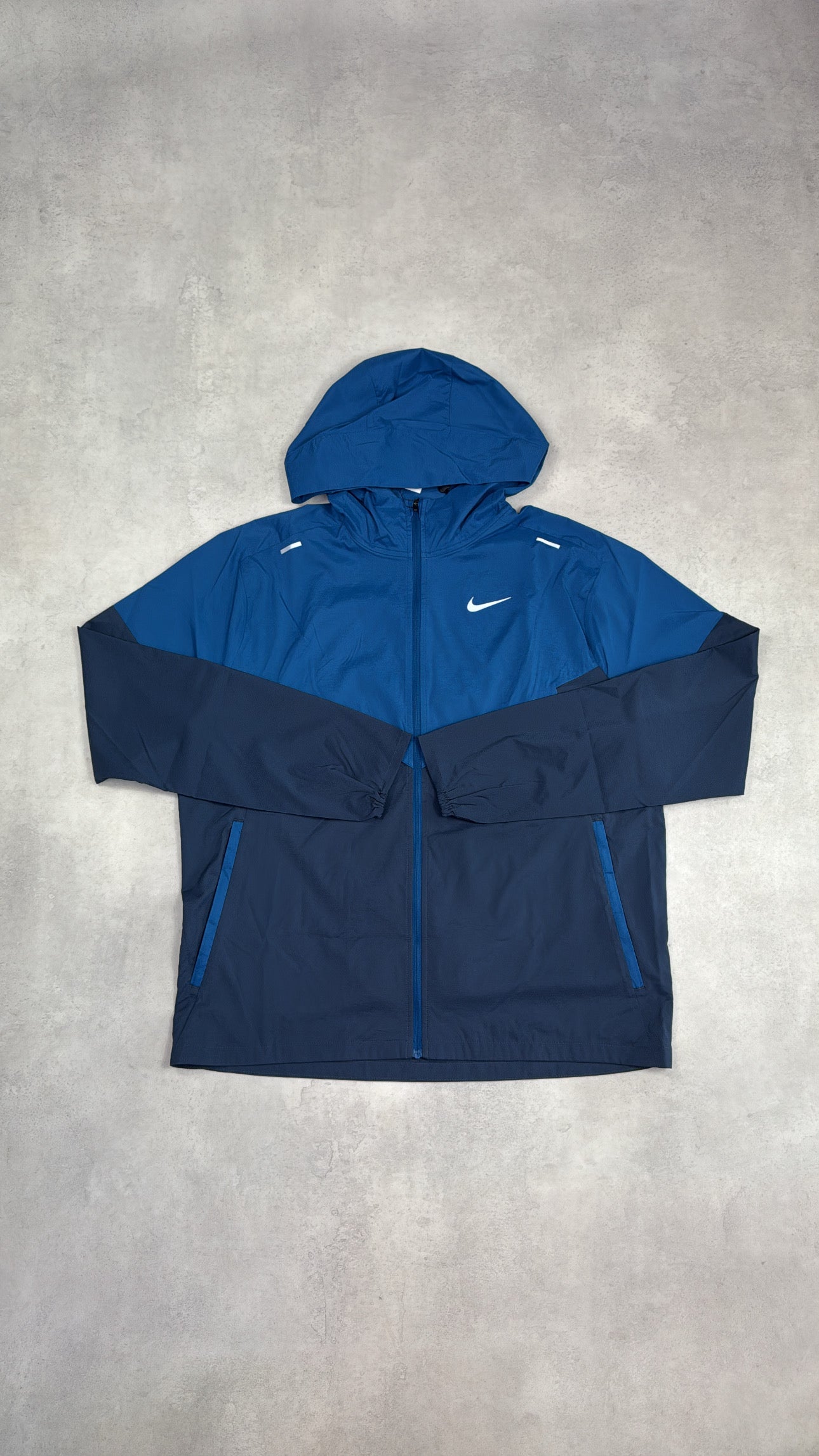 Nike UV Windrunner Thunder Blue