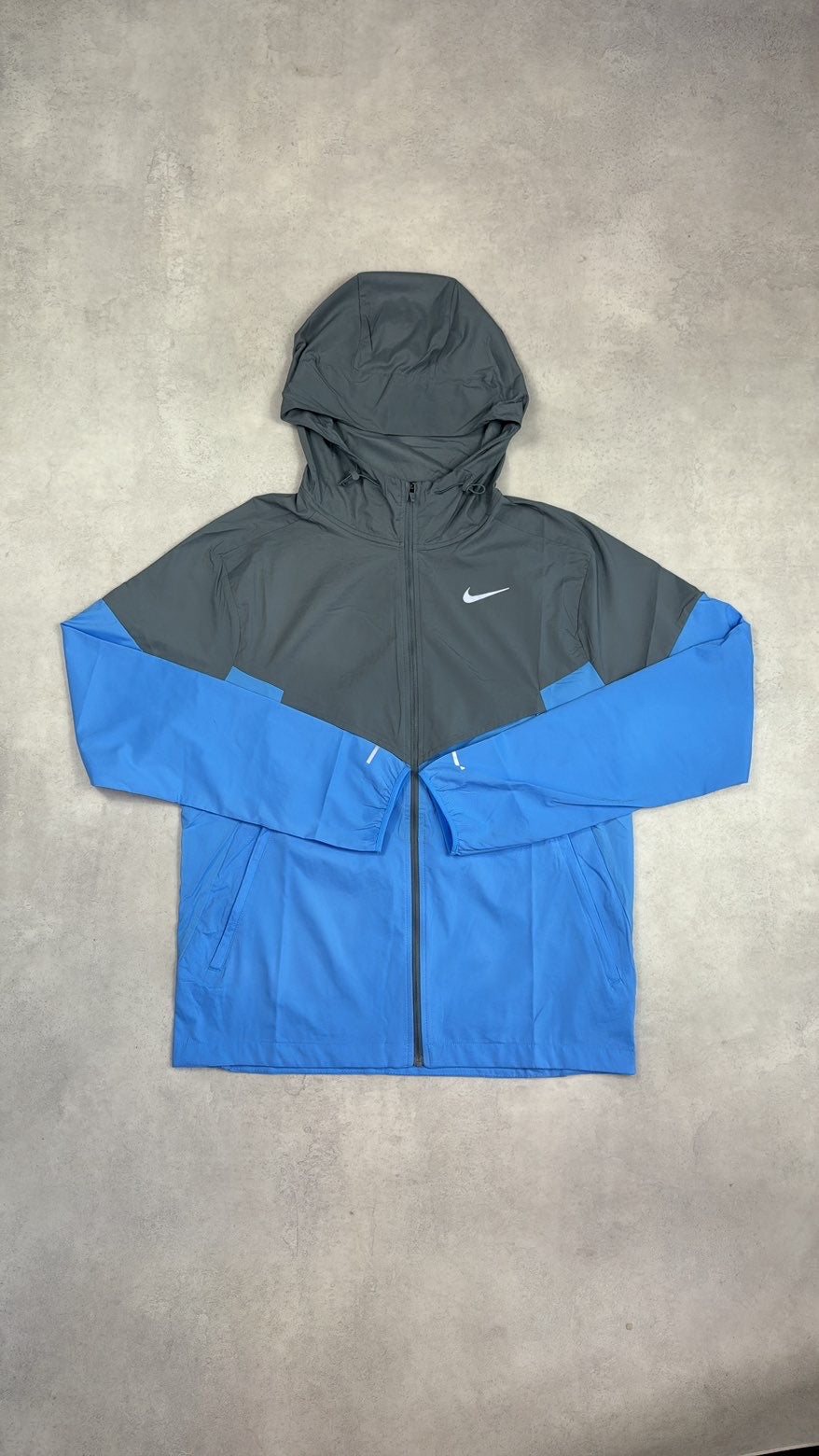 Nike UV Windrunner University Blue/Grey