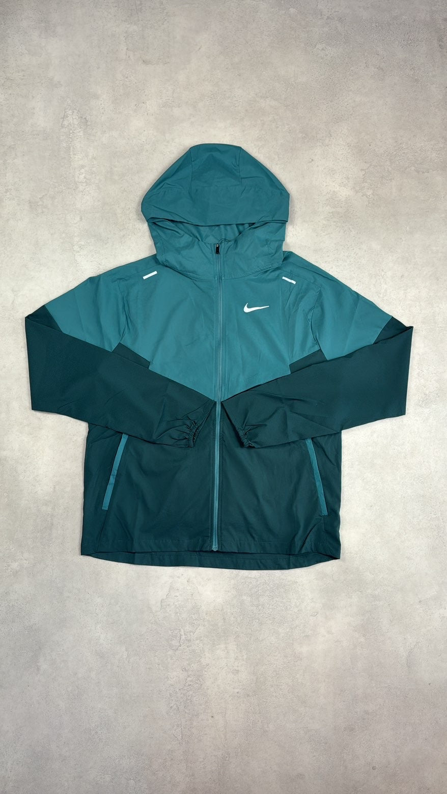 Nike UV Windrunner Mineral Teal