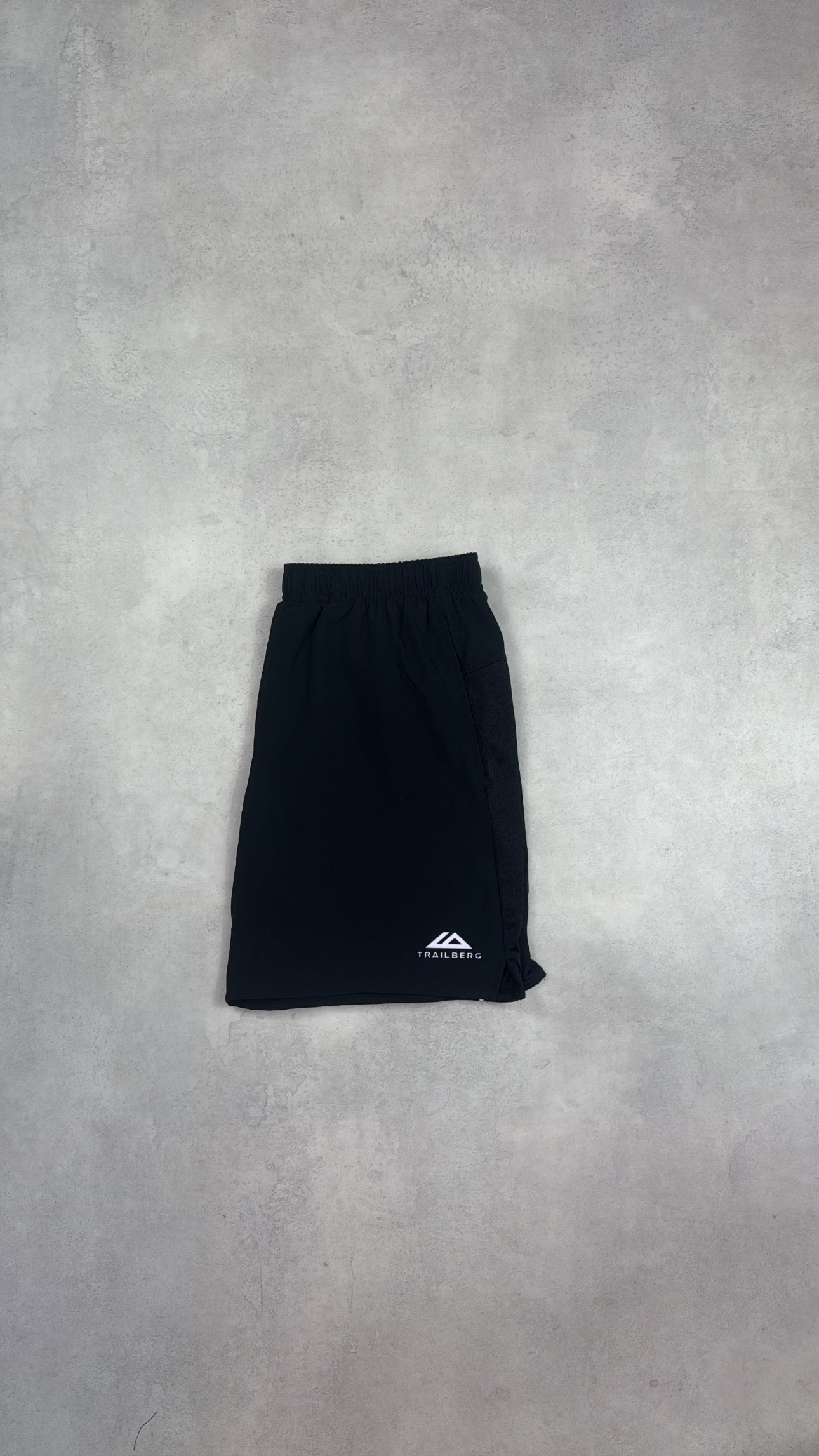 Trailberg Essentials 2.0 Shorts - Black