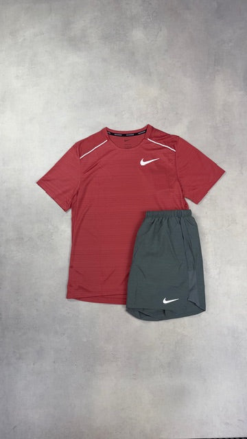 Nike Adobe Miler T-Shirt & Grey Challenger Shorts Duo Set