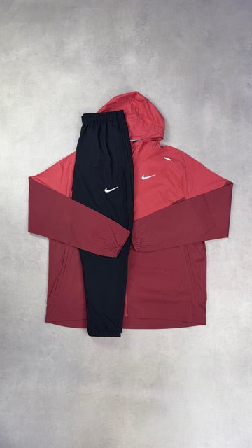 Nike Adobe Windrunner & Black Challenger Pants Tracksuit